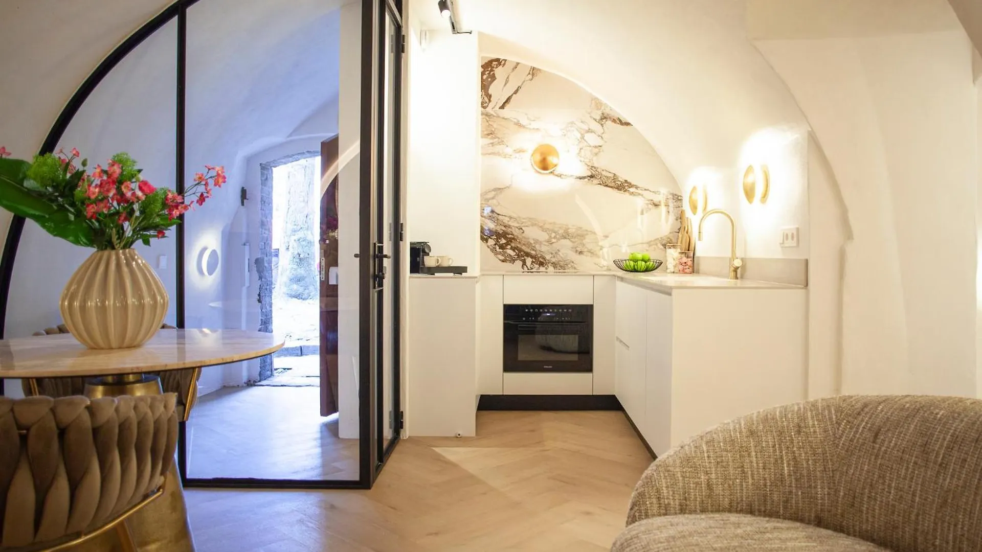דירה The Stork - In Luxe Logeren Aan De Oudegracht, Centrum אוטרכט